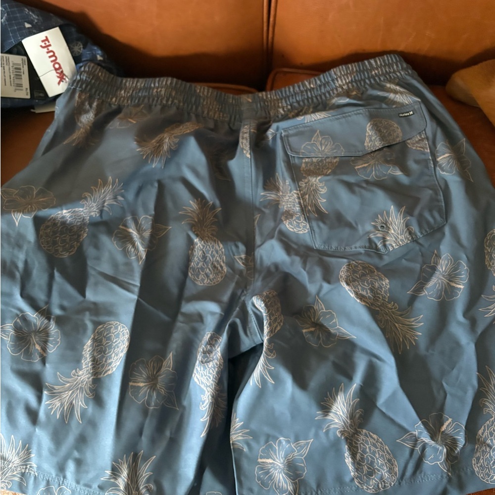 Hurley Blue Pineapple Print Men's Swim Shorts